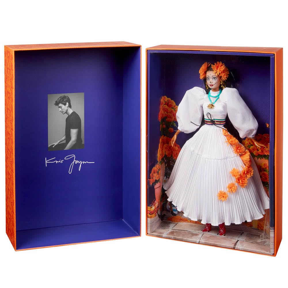 Amazon.com: Barbie x Kris Goyri Día De Muertos Doll - Limited